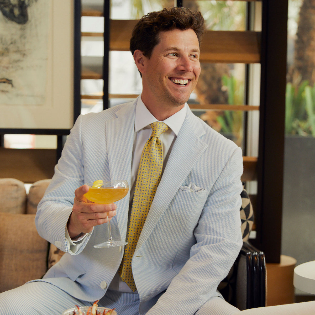 Classic milk & sugar seersucker at its best with stretch and maximized pucker. Sweeter than sugar cane and cool as a New Orleans sno-ball.  97% Cotton / 3% Lycra Haspel Exclusive Seersucker Stretch Fabric • Maximized Seersucker Pucker • Audubon Classic Fit • Natural Shoulder • Two Buttons • Flap Pockets • 3/4 Lined for Maximum Cool • Side Vents • Notch Lapel • Dry Clean • Made in USA