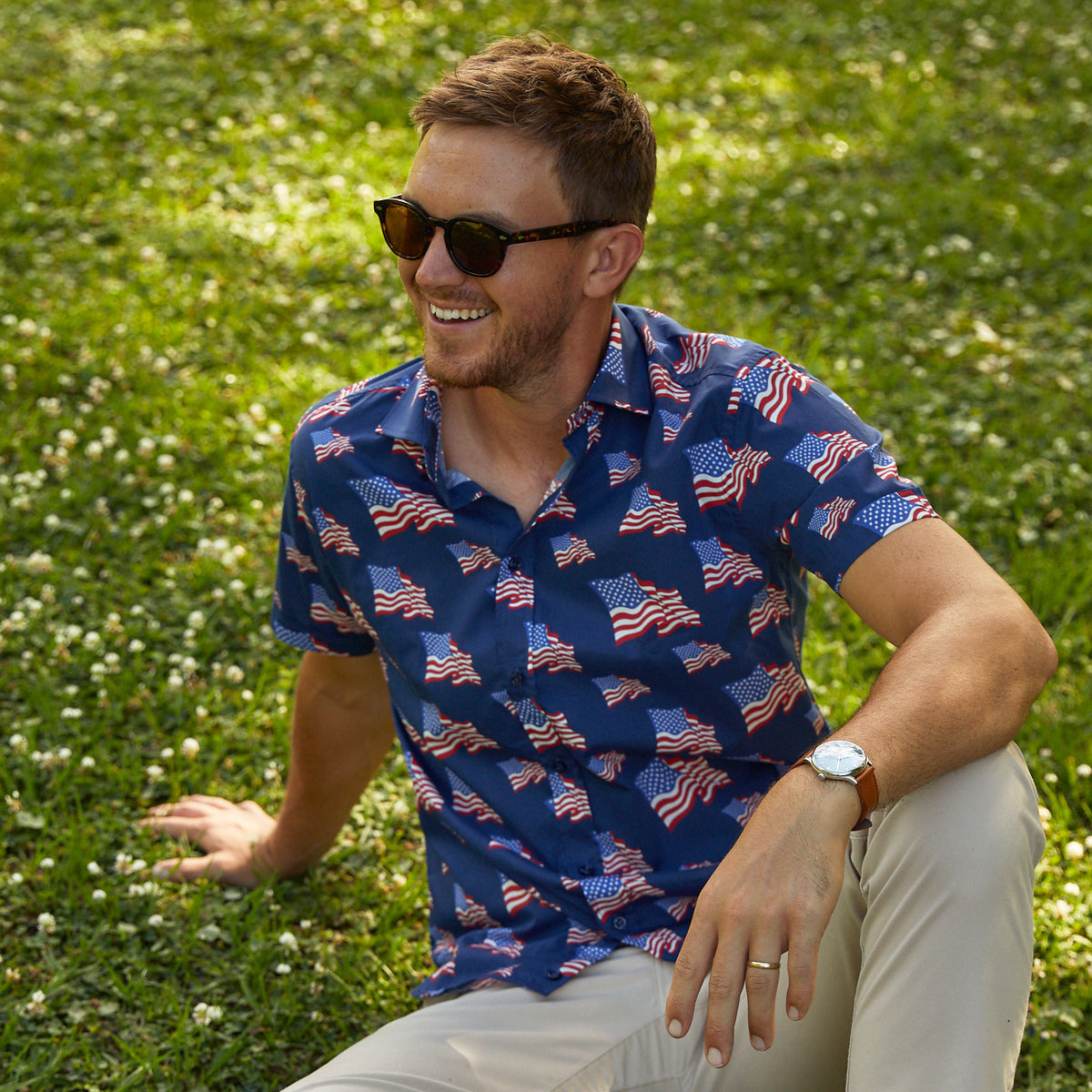 Donning our favorite stripes and stars, of course will have you July 4th ready in no time. Independence Day or any day. Classic all American style just for you.  100% Cotton • Spread Collar • Short Sleeve • No Chest Pocket • Machine Washable • Made in Italy