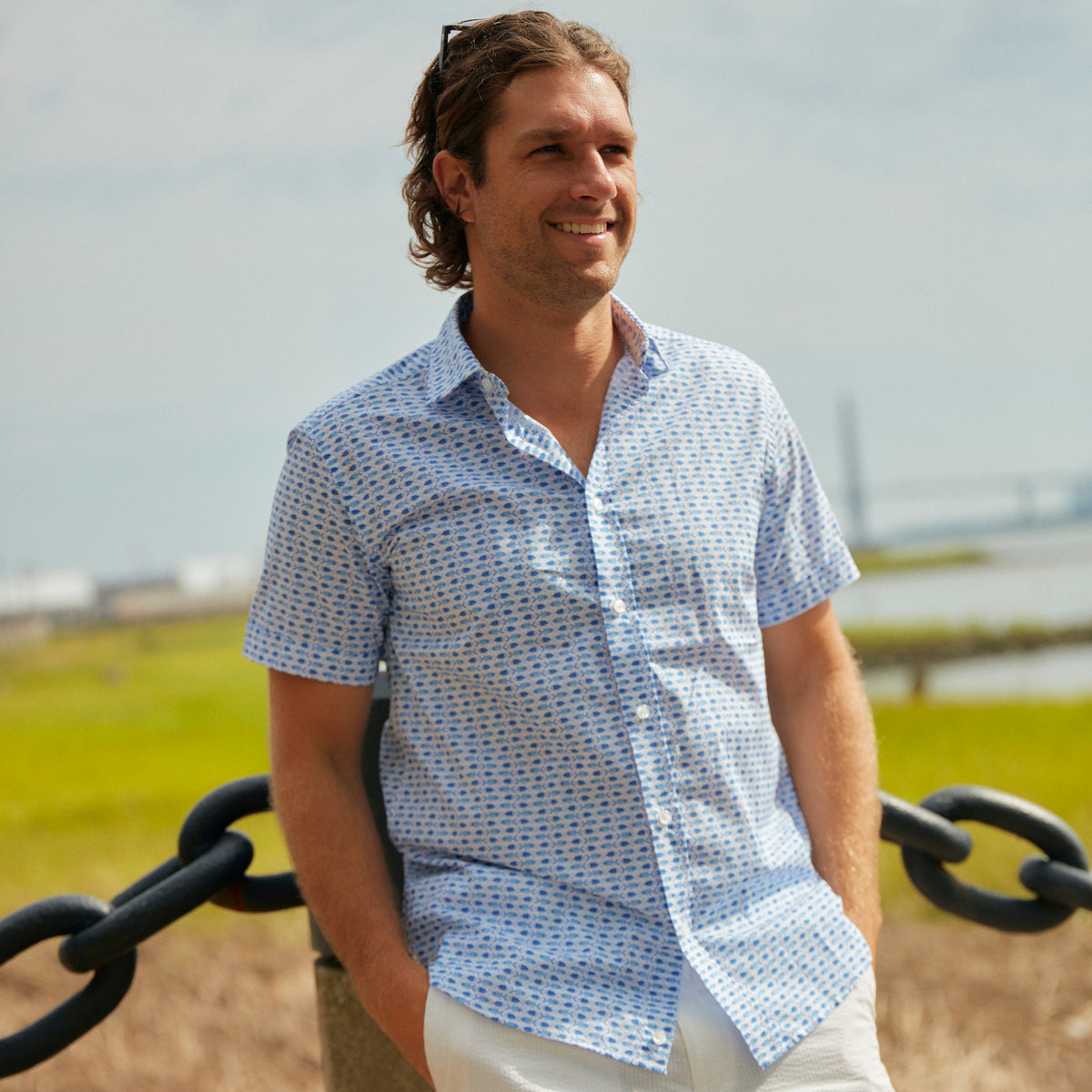 The fish are biting and skies are blue!  By the pond is where this shirt wants to be.   100% Cotton • Spread Collar • Short Sleeve • Chest Pocket • Machine Washable • Made in Italy