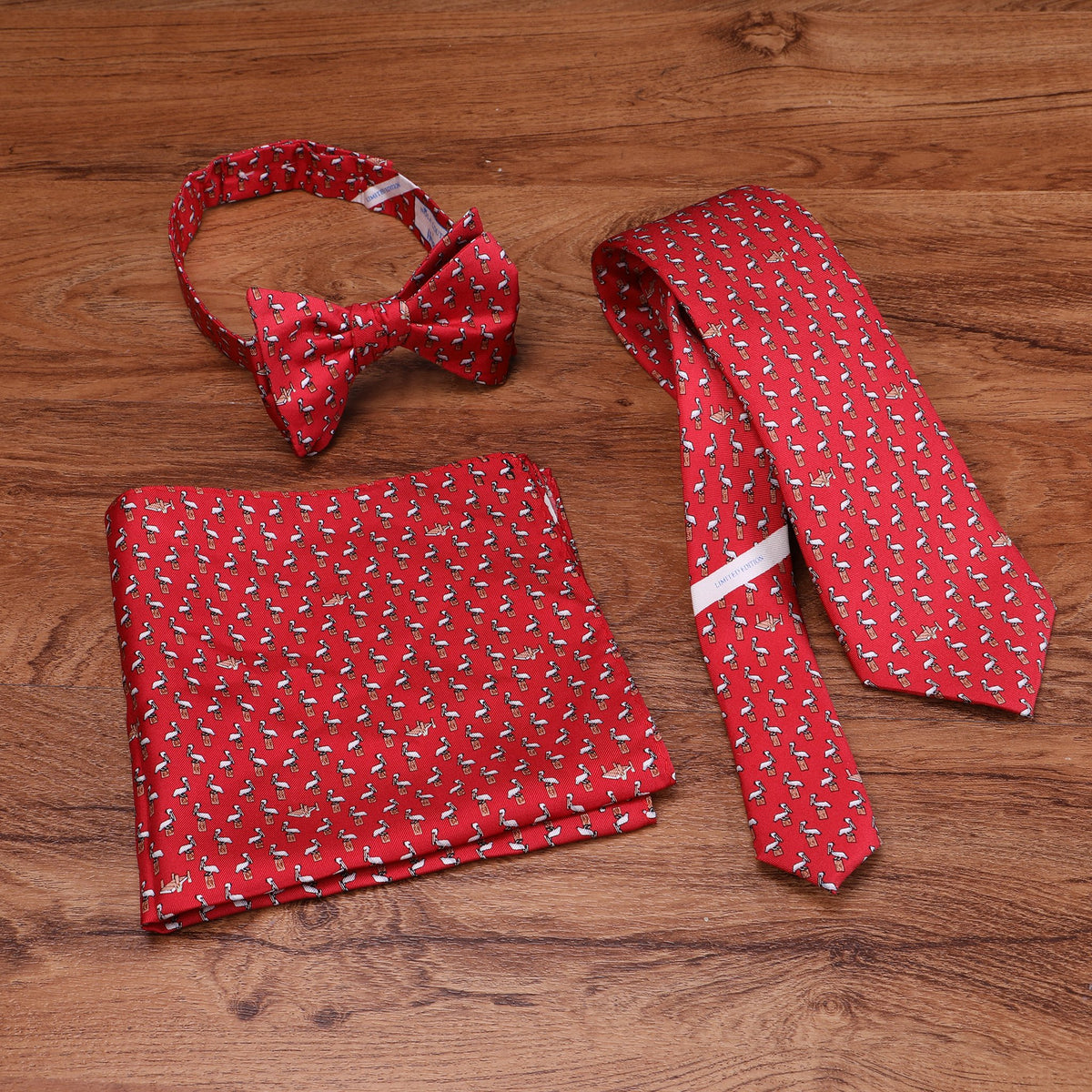 Limited Edition NOLA Couture X Haspel Red Pelican Print Pocket Square - O/S