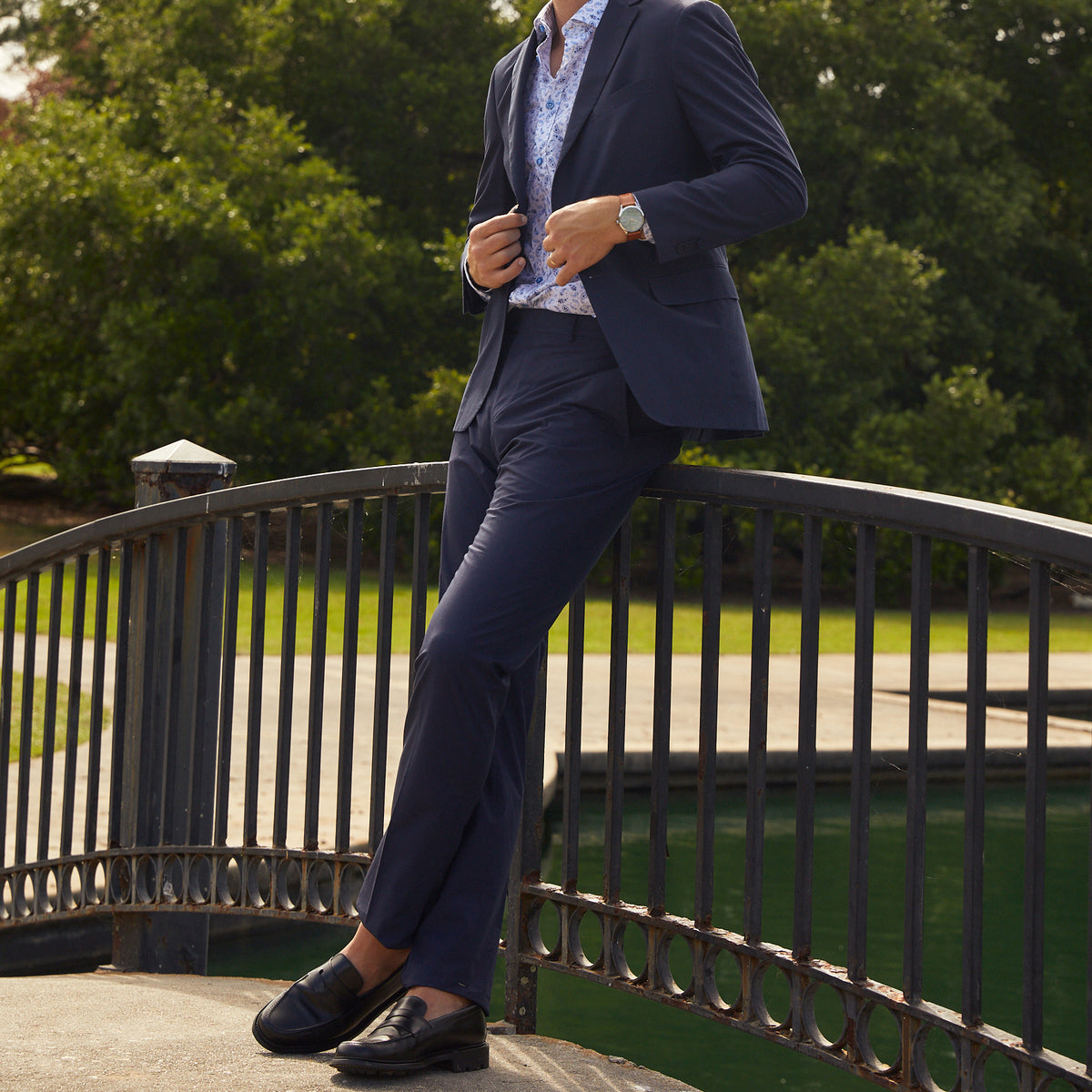 Leave the traditional khakis at the office and let our year round 100% cotton poplin pants keep Spring in your step all year long.