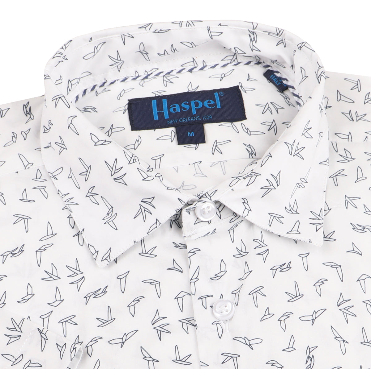 Can you hear them? The majestic call of the sea gulls calling you to the sea. Vacation mode ready, tiny umbrellas not included.  100% Cotton  •  Short Sleeve Camp Shirt  •  Soft Collar  •  French Plackett  •  Square Bottom  •  Chest Pocket  •  Machine Wash  •  Made in Italy 