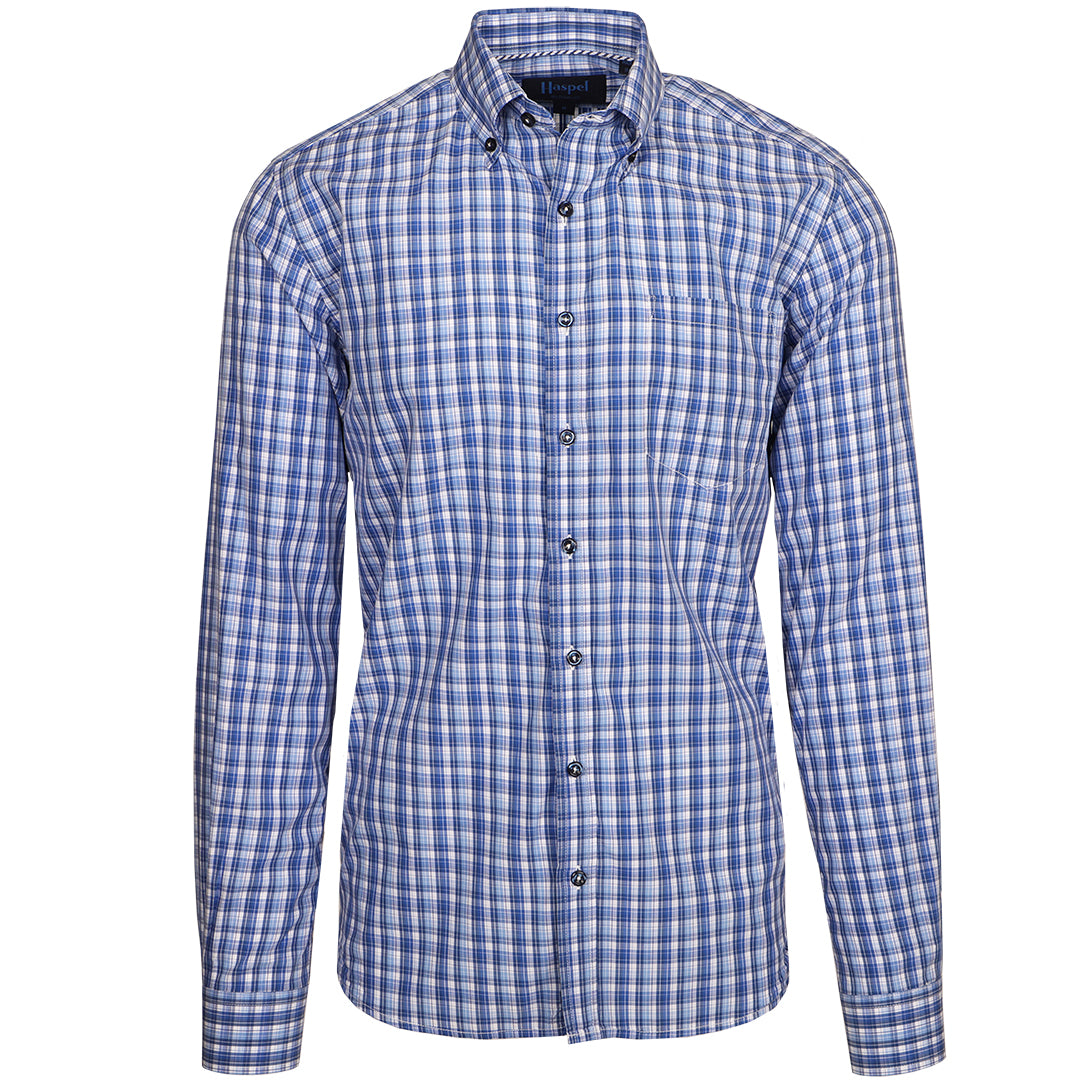 Freshen up your blue plaid shirt collection with this supremely soft 100% cotton beauty. Button down collar to keep you buttoned up. 